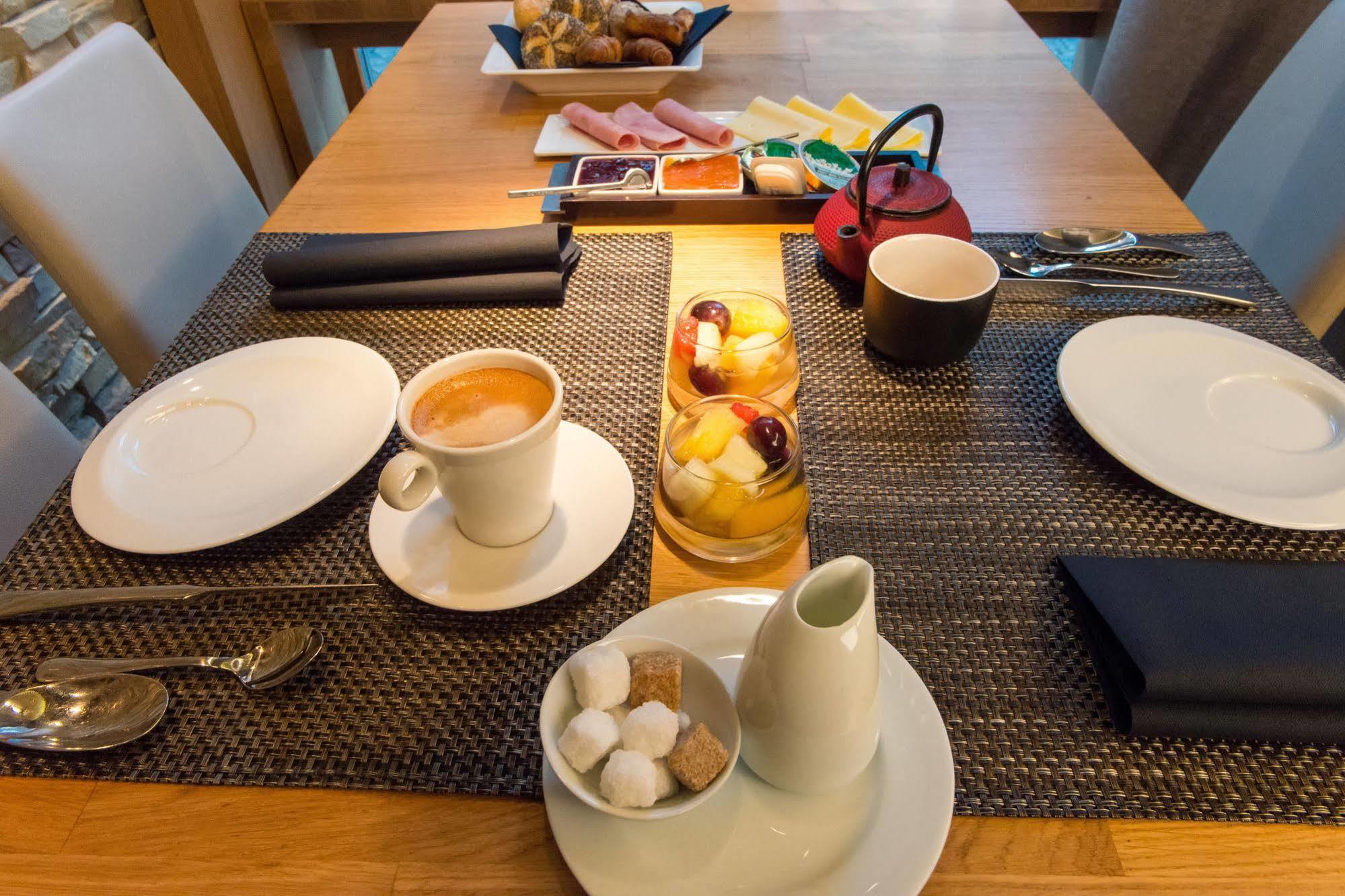 Hors-chateau - Centre Historique Hotel 3*